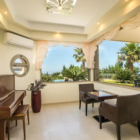 Aegean Blue Villa *